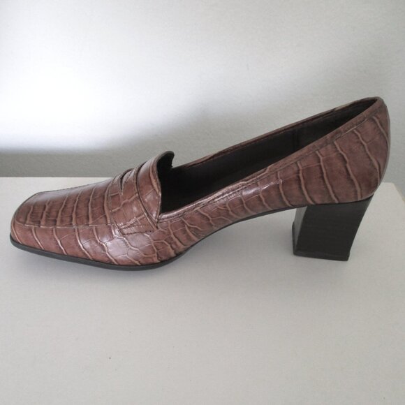 Easy Spirit Womens Brown Croco Penny Loafer w/2.5" Block Heel - Size 7.5M - Picture 7 of 10